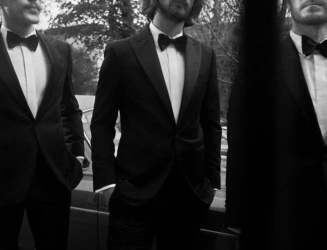 Black Tie