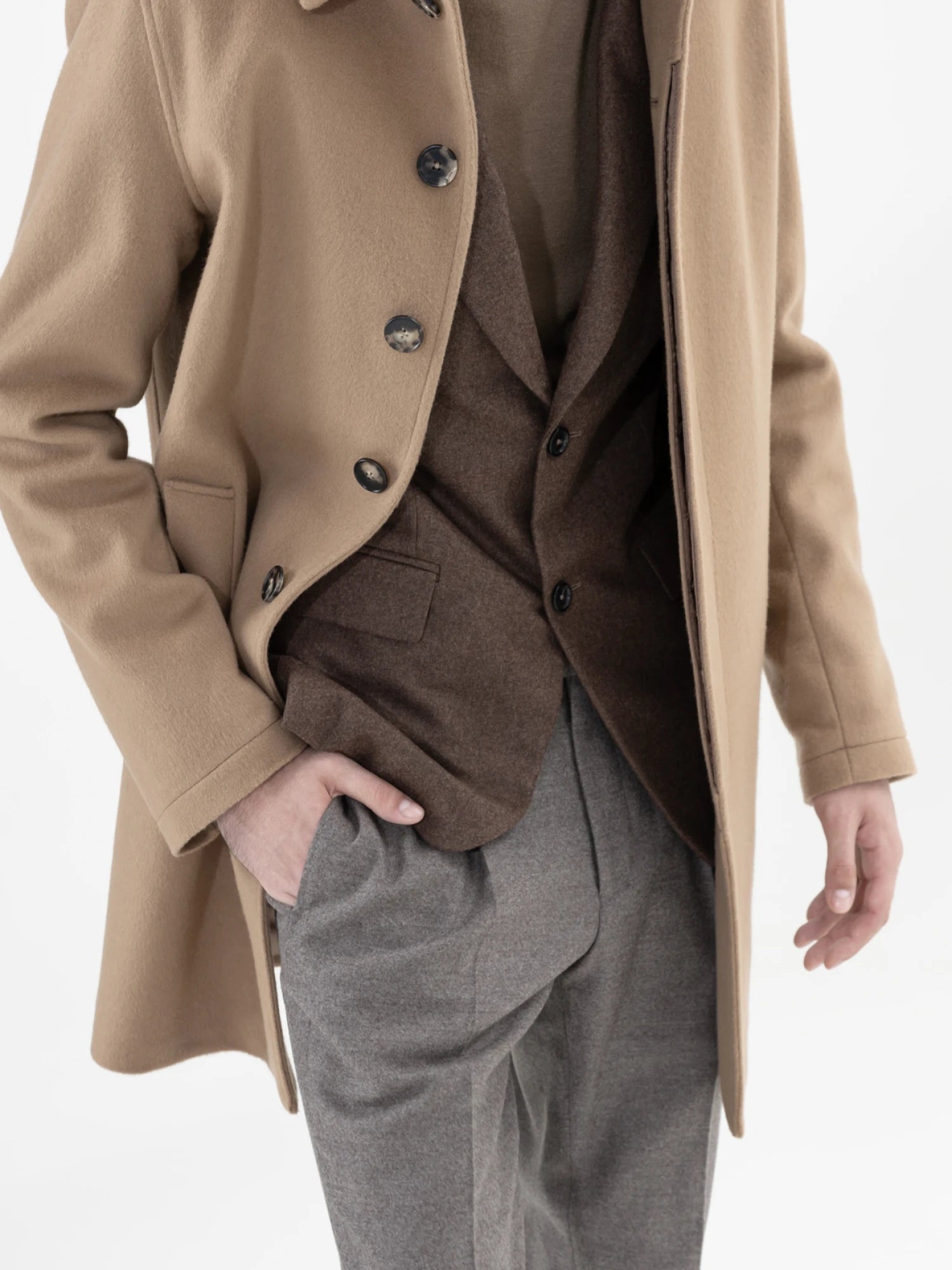 PURE NEW WOOL AND CASHMERE OVERCOAT CAMEL