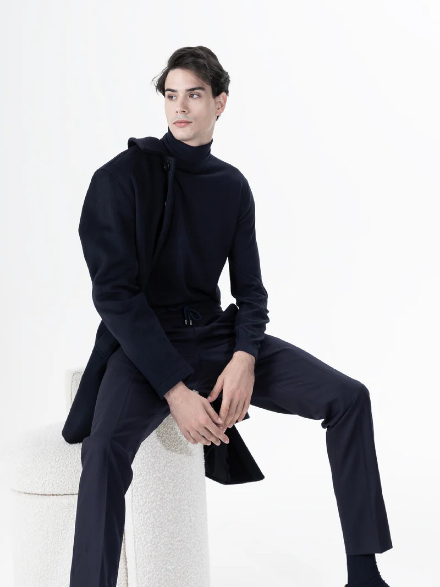 PURE NEW WOOL AND CASHMERE OVERCOAT NAVY